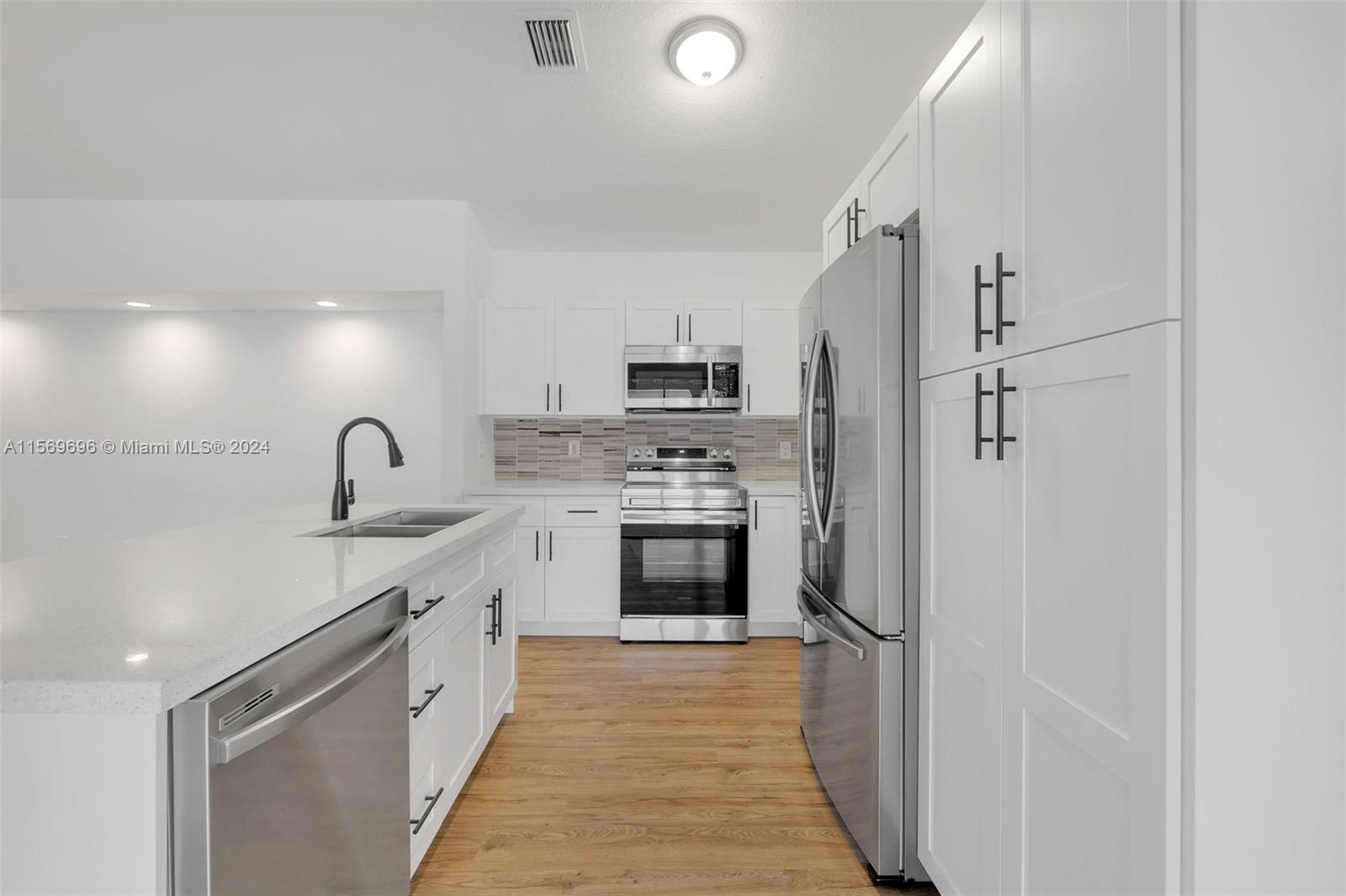 ANDRADE SUB - Residential