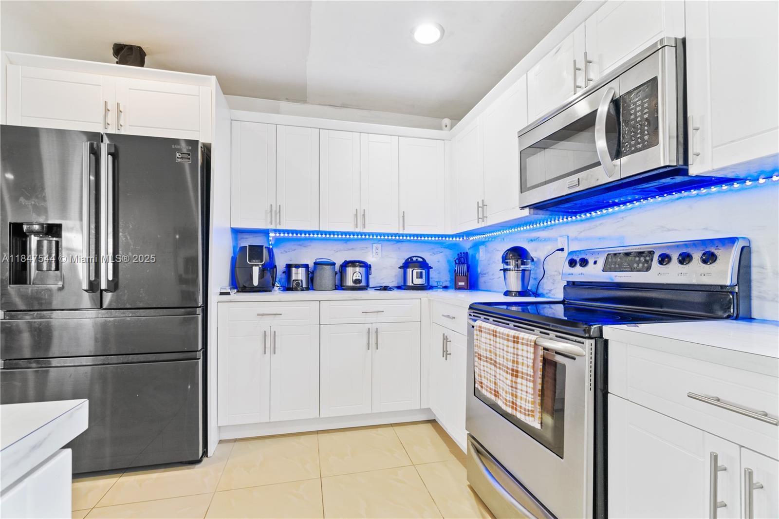 SECOND ADDN TO STARLIGHT - Residential