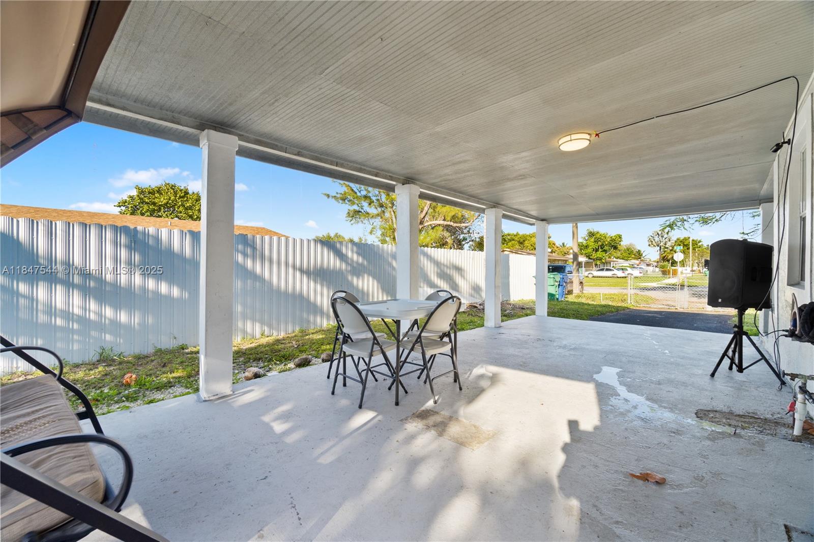 20340 NW 42nd Ave