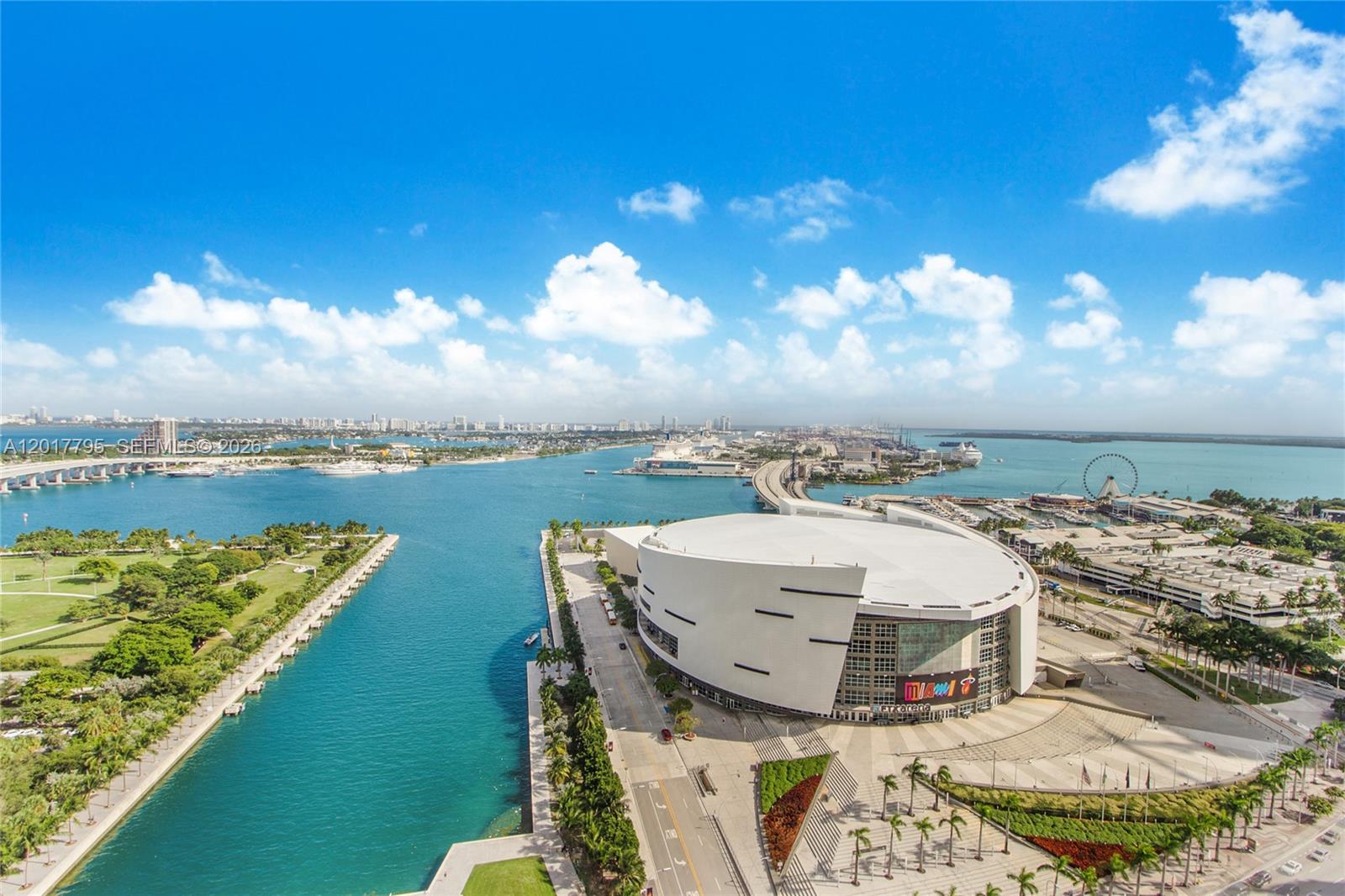 888 Biscayne Blvd 2705
