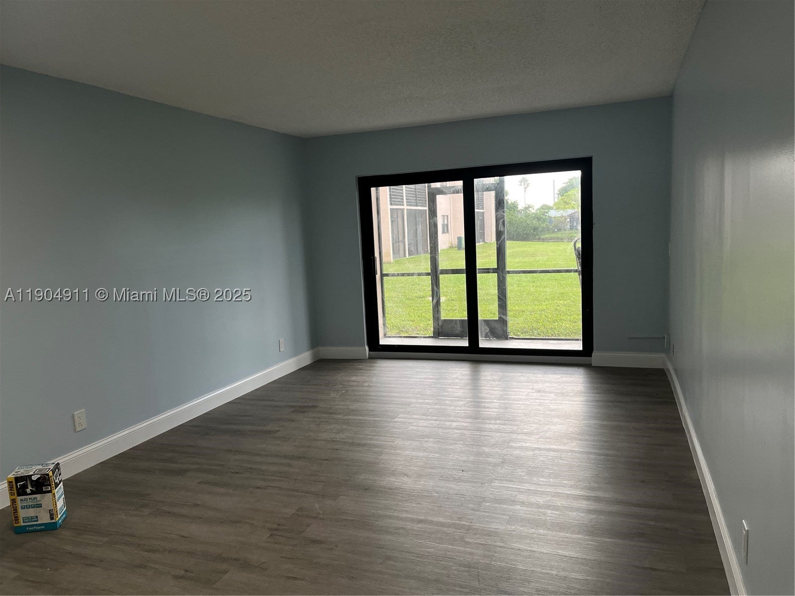 10466 Sunrise Lakes Blvd 108