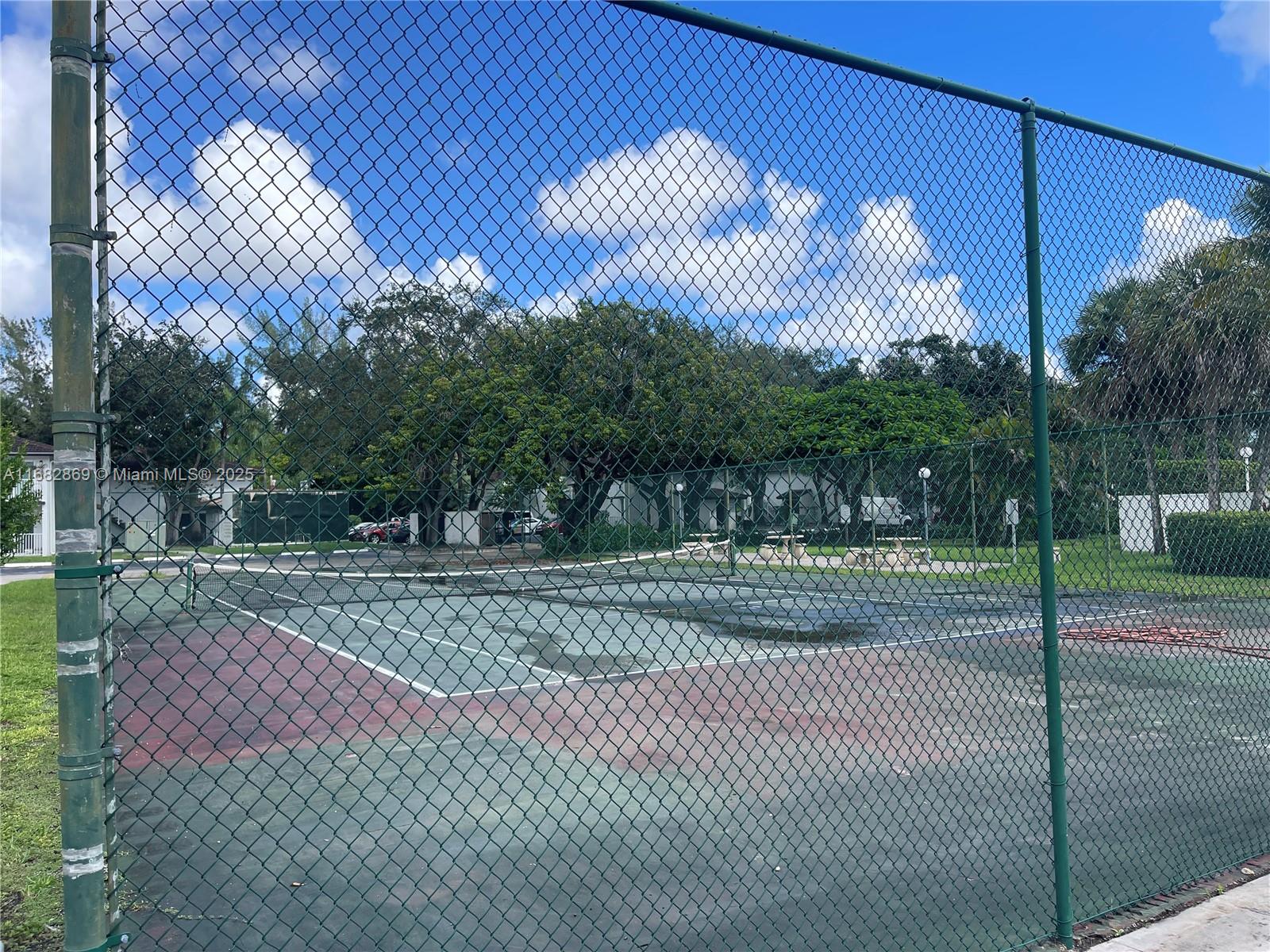 SPRINGCREST CONDO - Residential