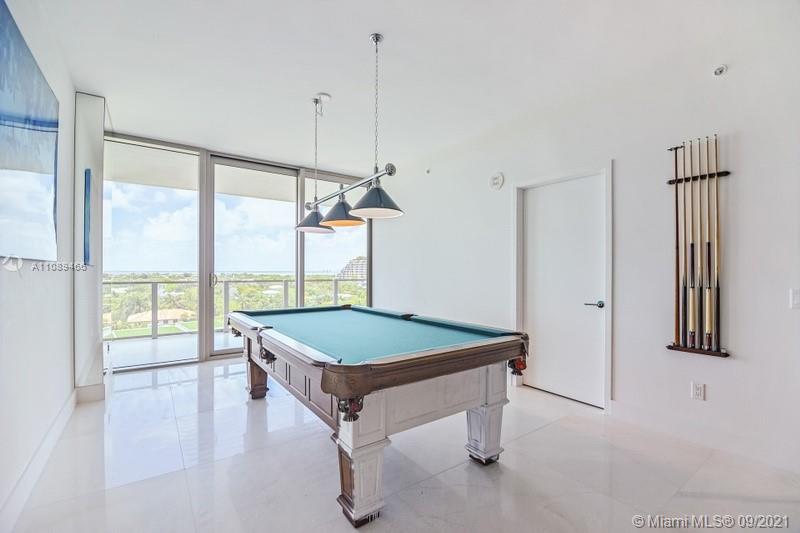 OCEANA KEY BISCAYNE - Residential