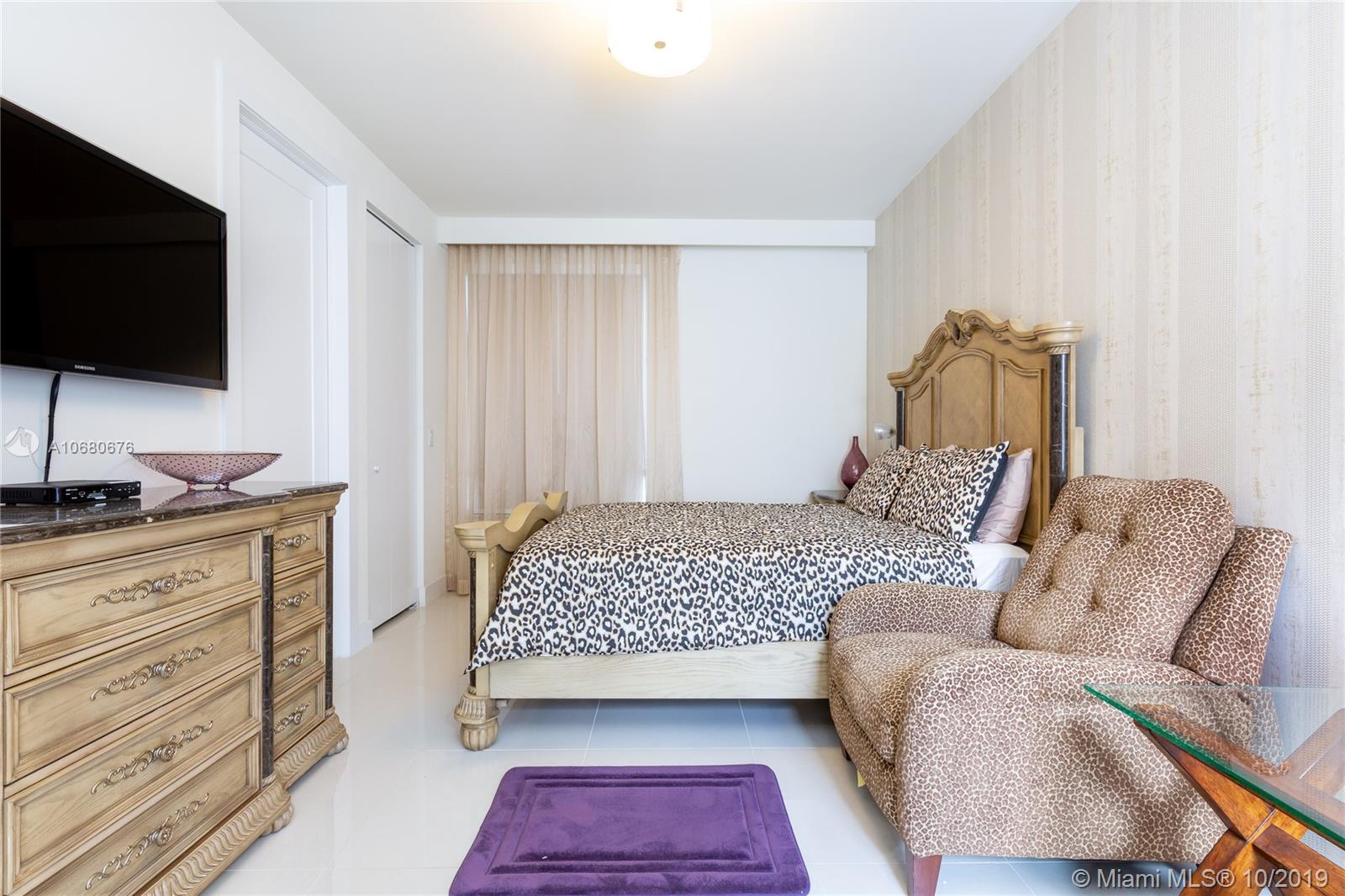 LANDMARK AT DORAL - Residential