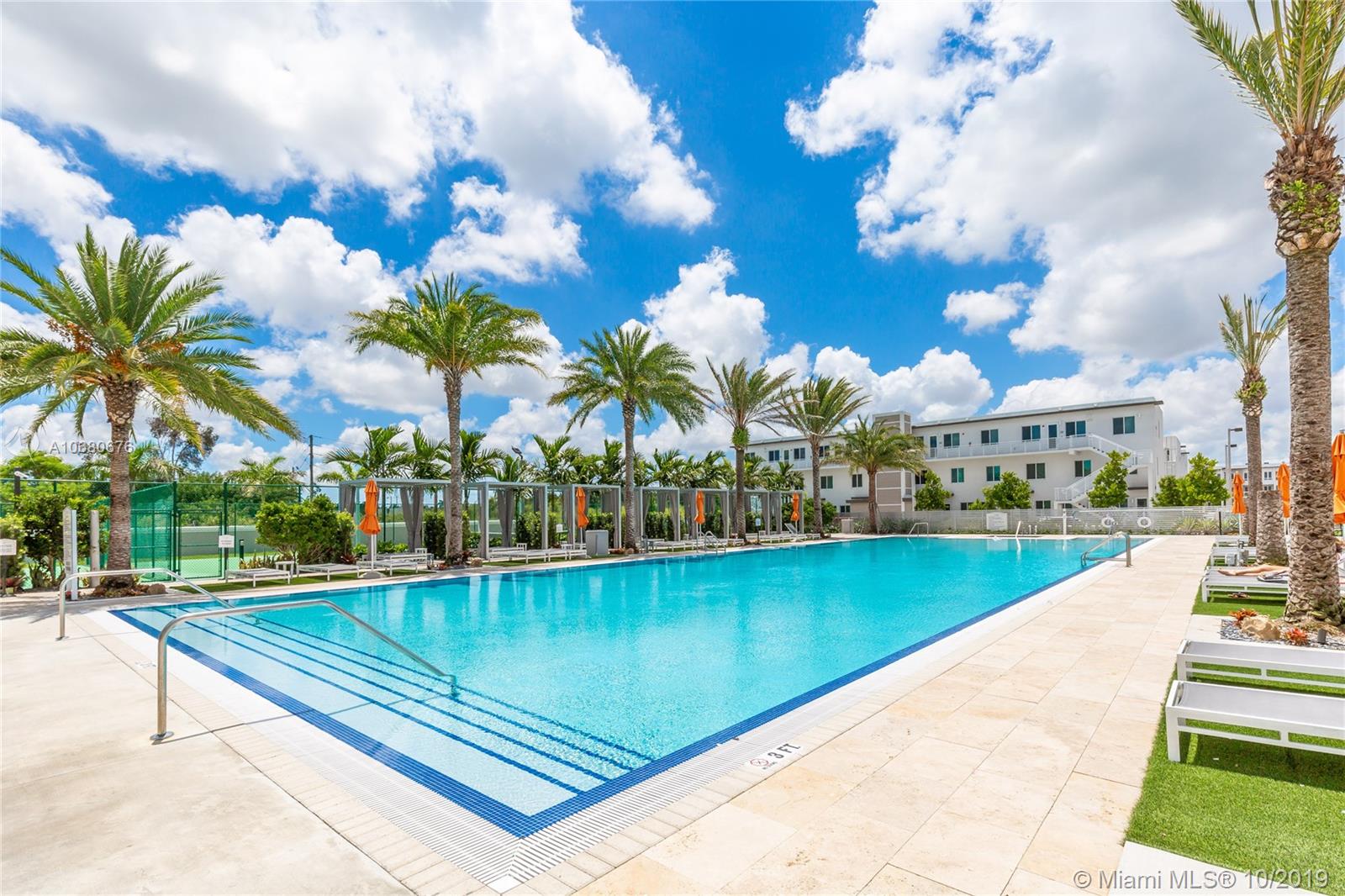 LANDMARK AT DORAL - Residential