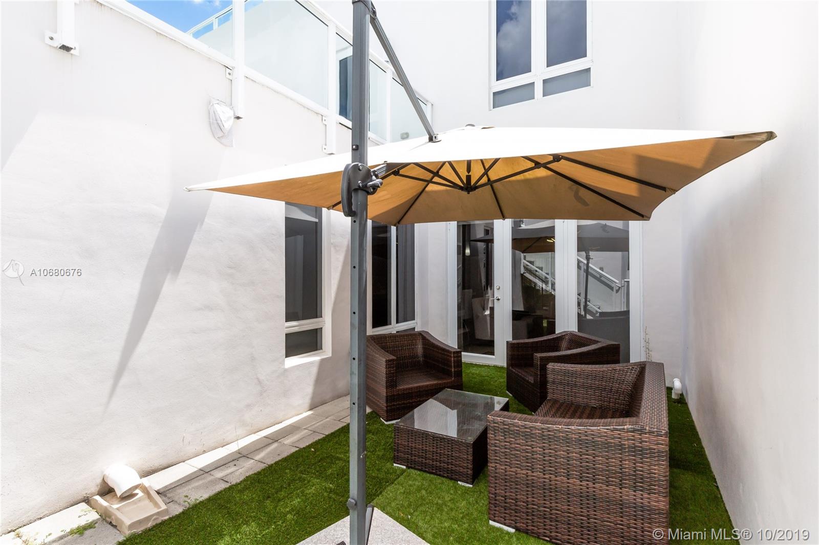 LANDMARK AT DORAL - Residential