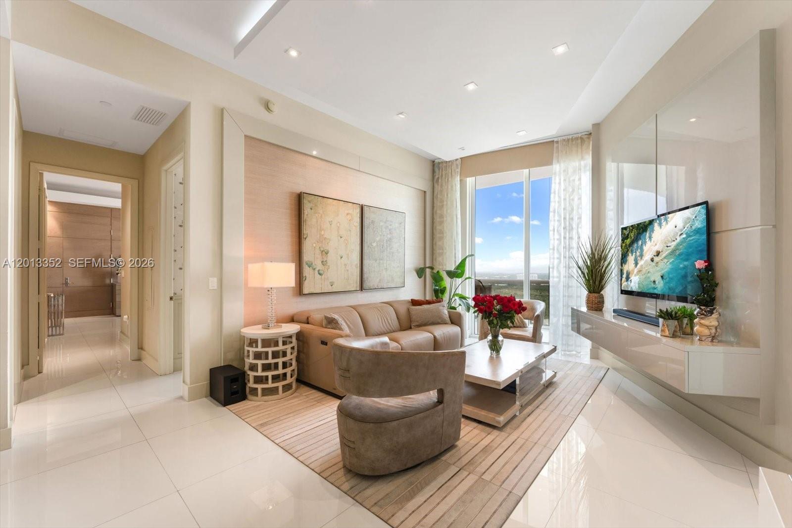 TDR TOWER III CONDO - Residential