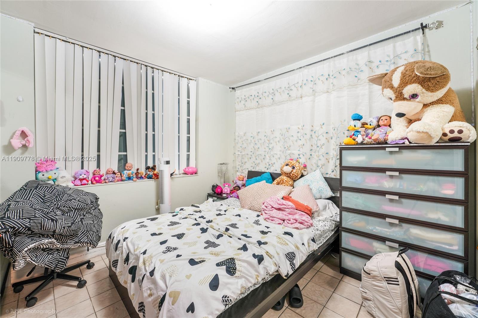 MANGO HILL CONDO #7 - Residential Lease