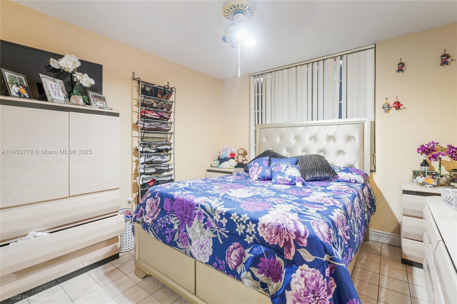 MANGO HILL CONDO #7 - Residential Lease