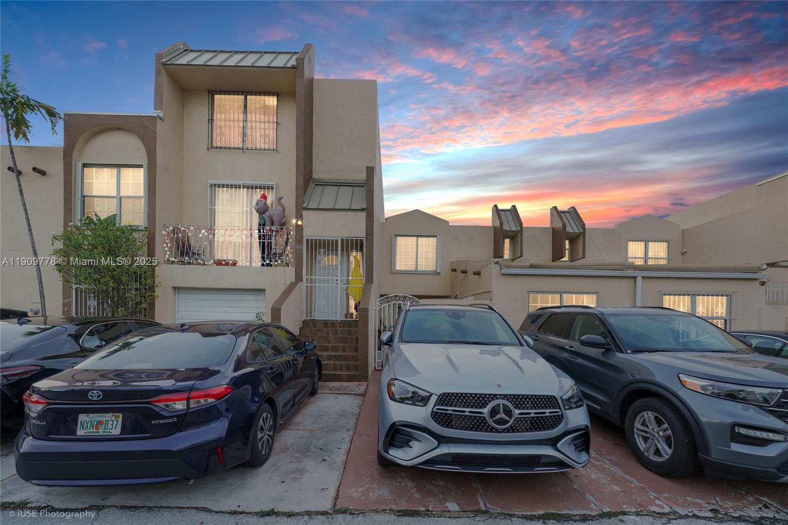 MANGO HILL CONDO #7 - Residential Lease