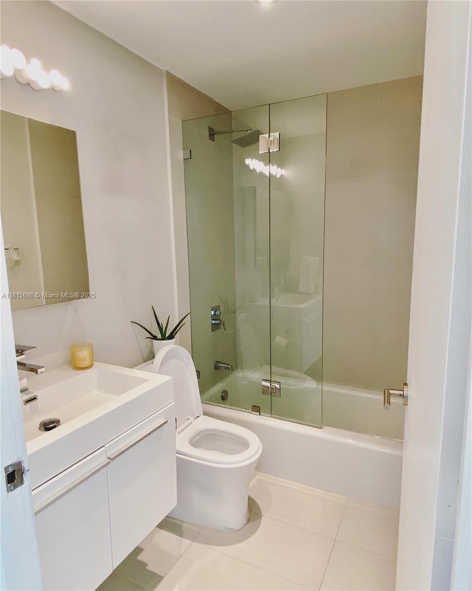 ONE TEQUESTA POINT CONDO - Residential