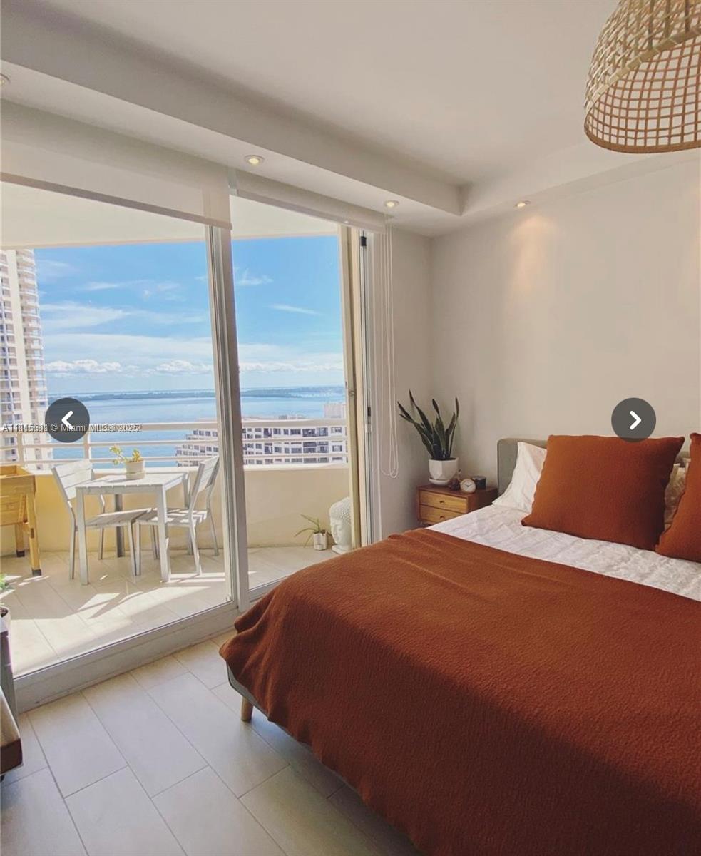 888 Brickell Key Dr 2209