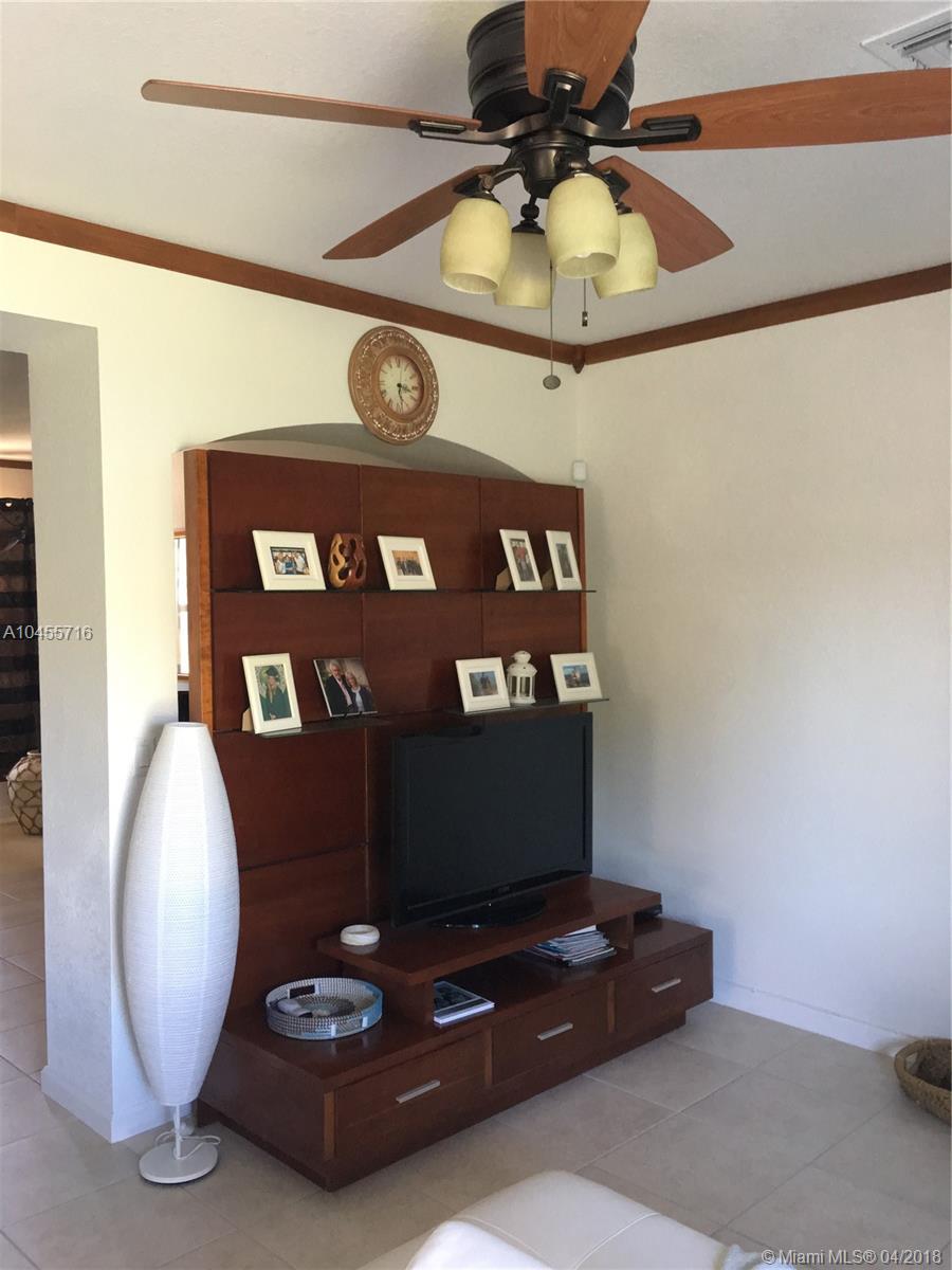 RAULS PLACE AT OASIS - Residential