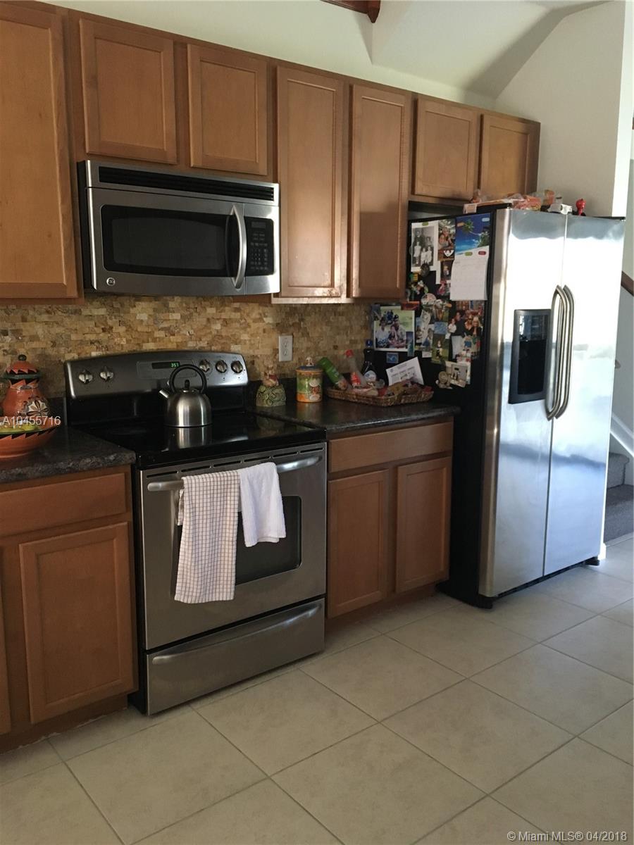 RAULS PLACE AT OASIS - Residential