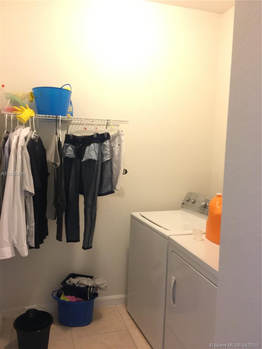 RAULS PLACE AT OASIS - Residential