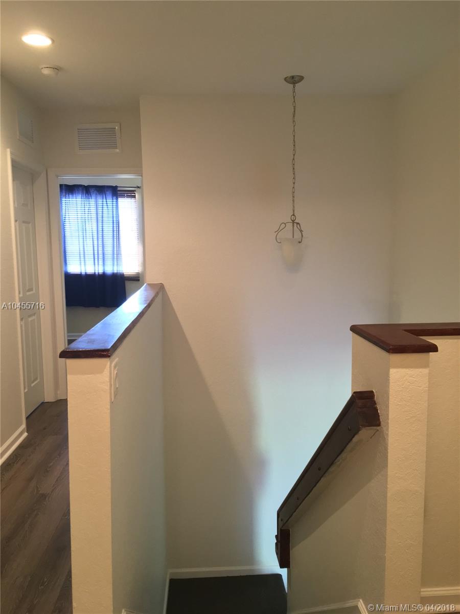 RAULS PLACE AT OASIS - Residential