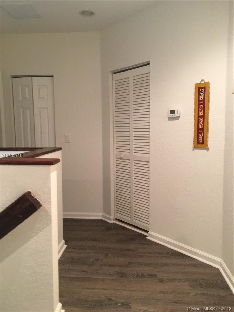 RAULS PLACE AT OASIS - Residential