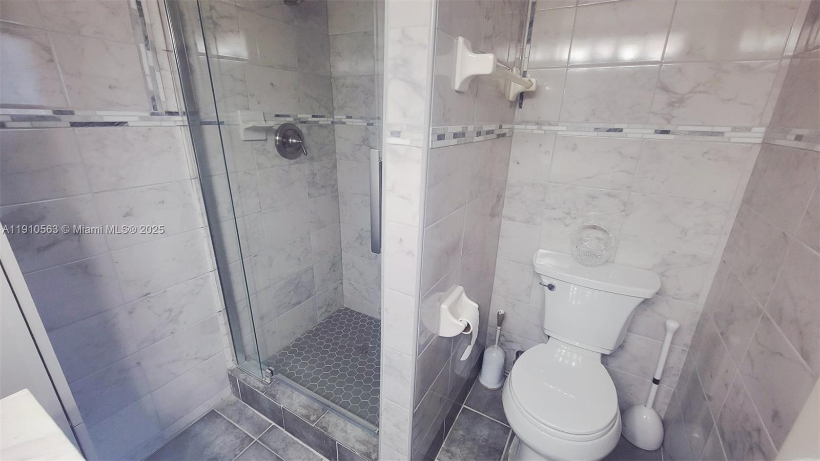 BERMUDA CLUB SEVEN CONDO - Residential