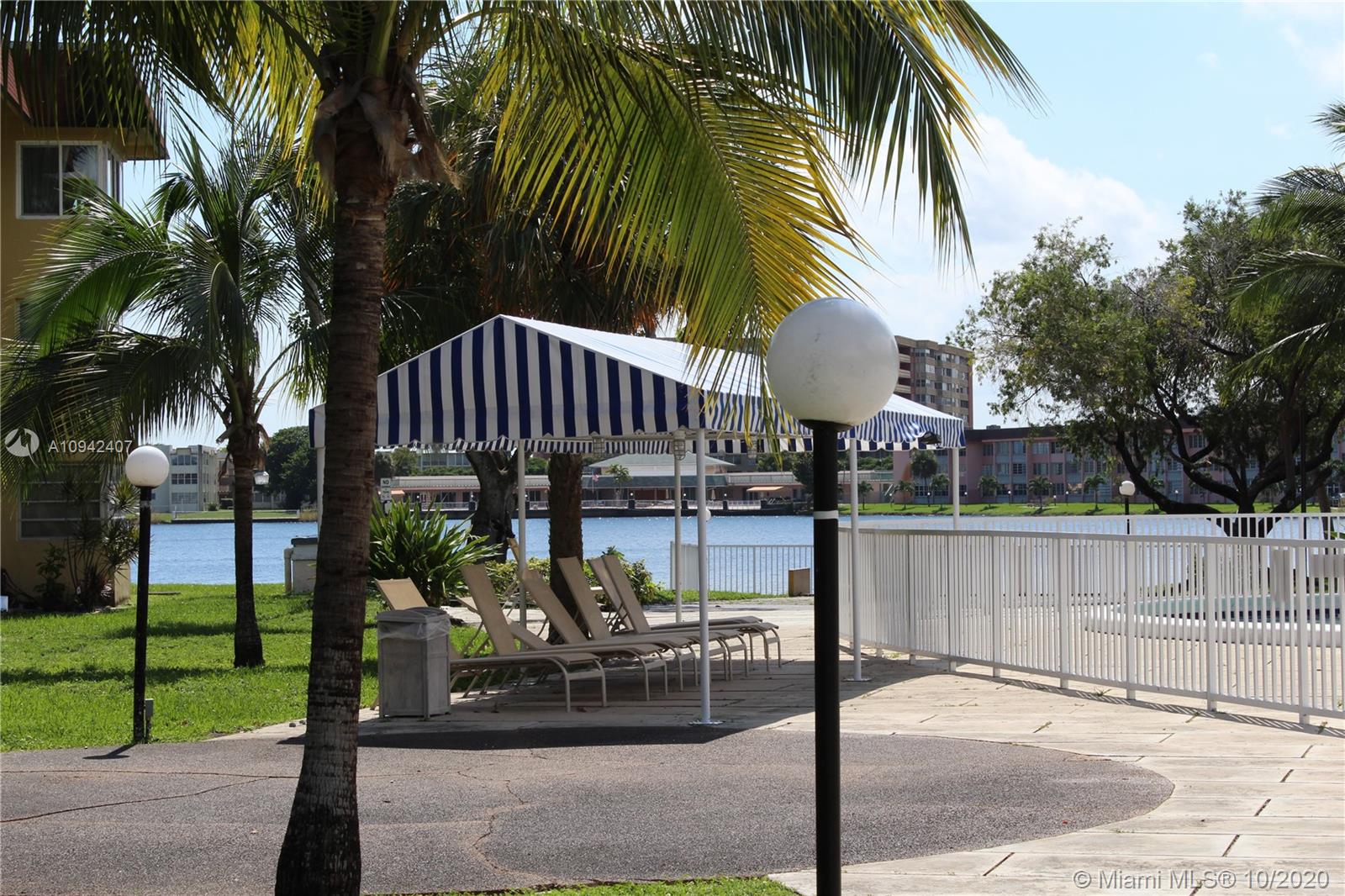 SECOND HORIZONS CONDO - Residential