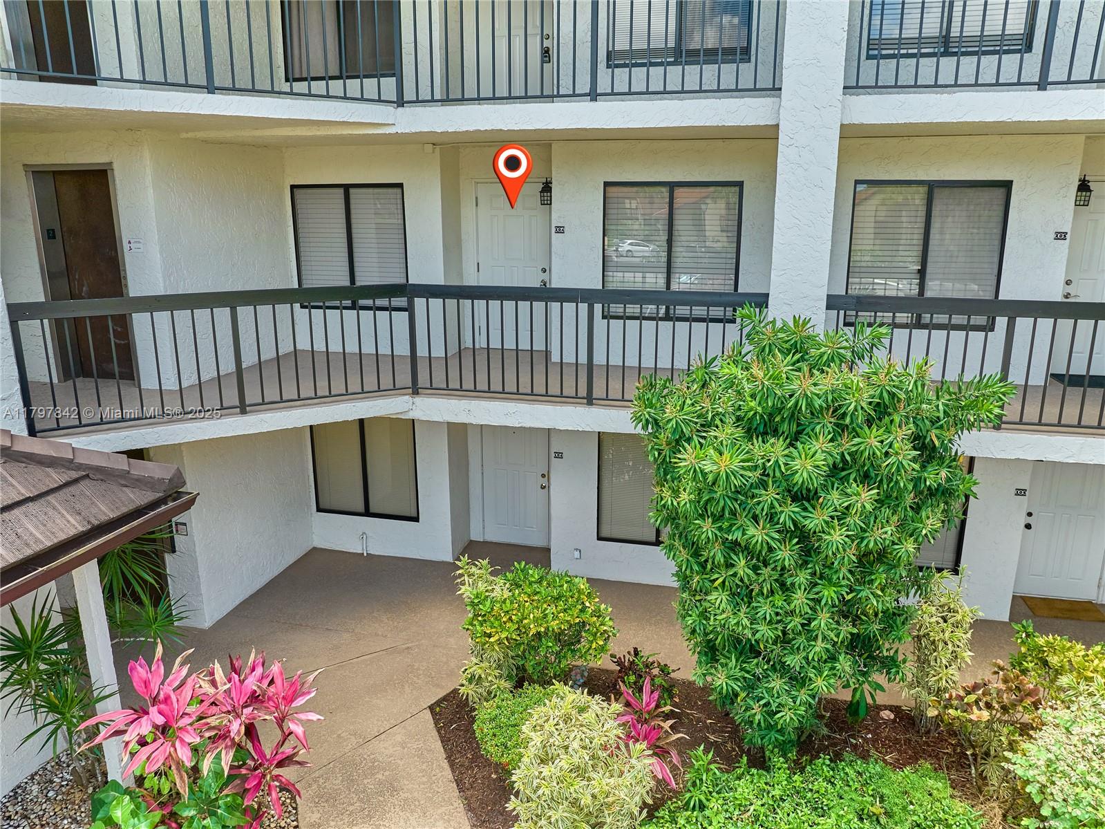 LAKESIDE CONDO 3 OF BANYA - Residential