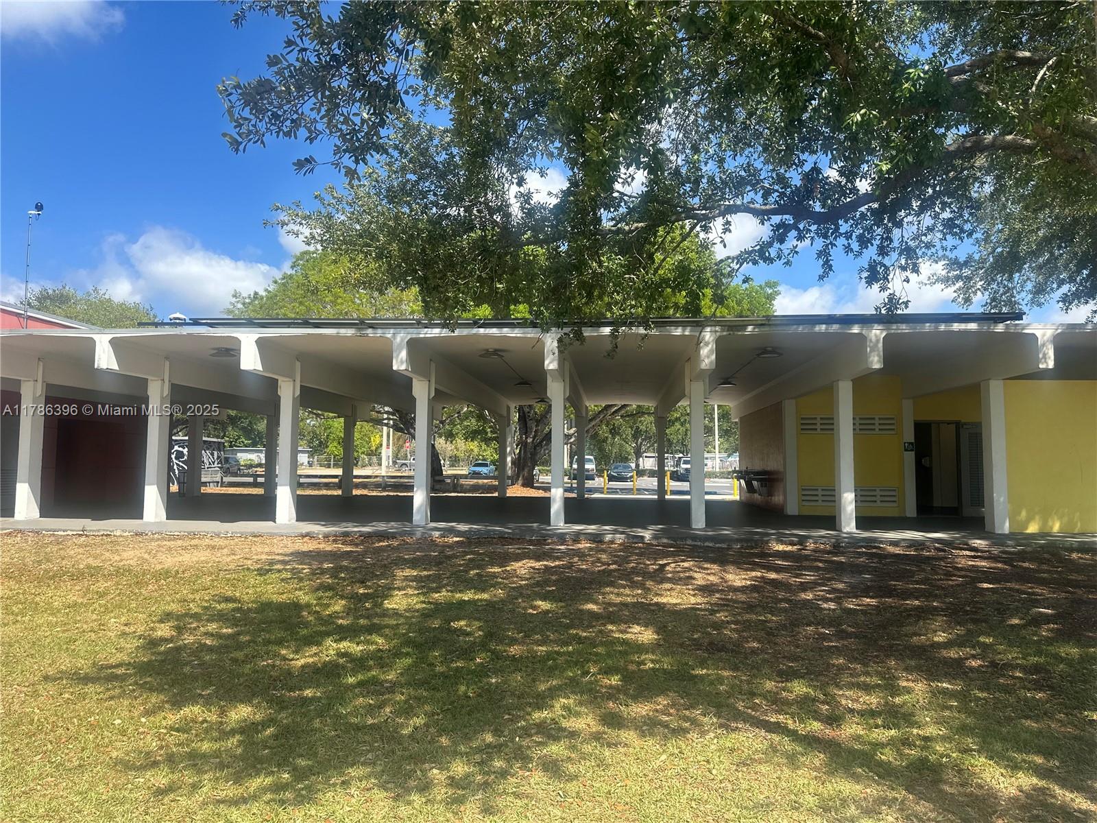 LEISURE CITY SEC 2 - Residential