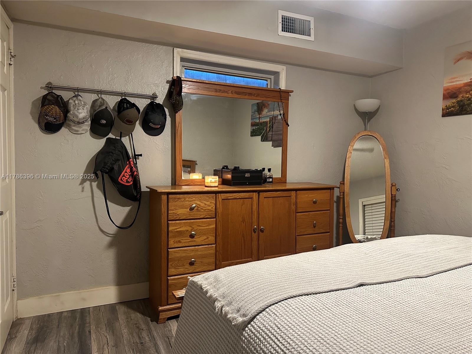 LEISURE CITY SEC 2 - Residential