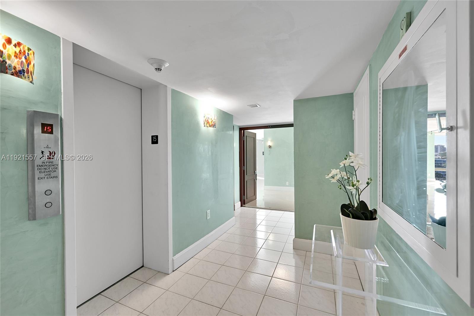 936 Intracoastal Dr 15H