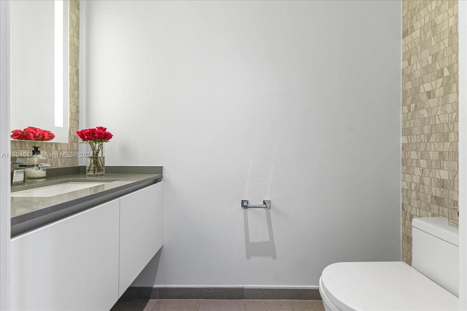 RISE CONDO - Residential Lease