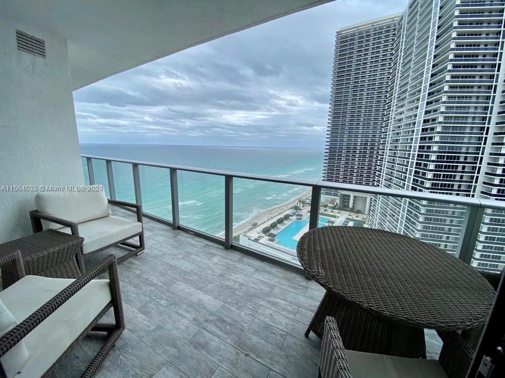 4111 SOUTH OCEAN DRIVE CO - Residential Lease