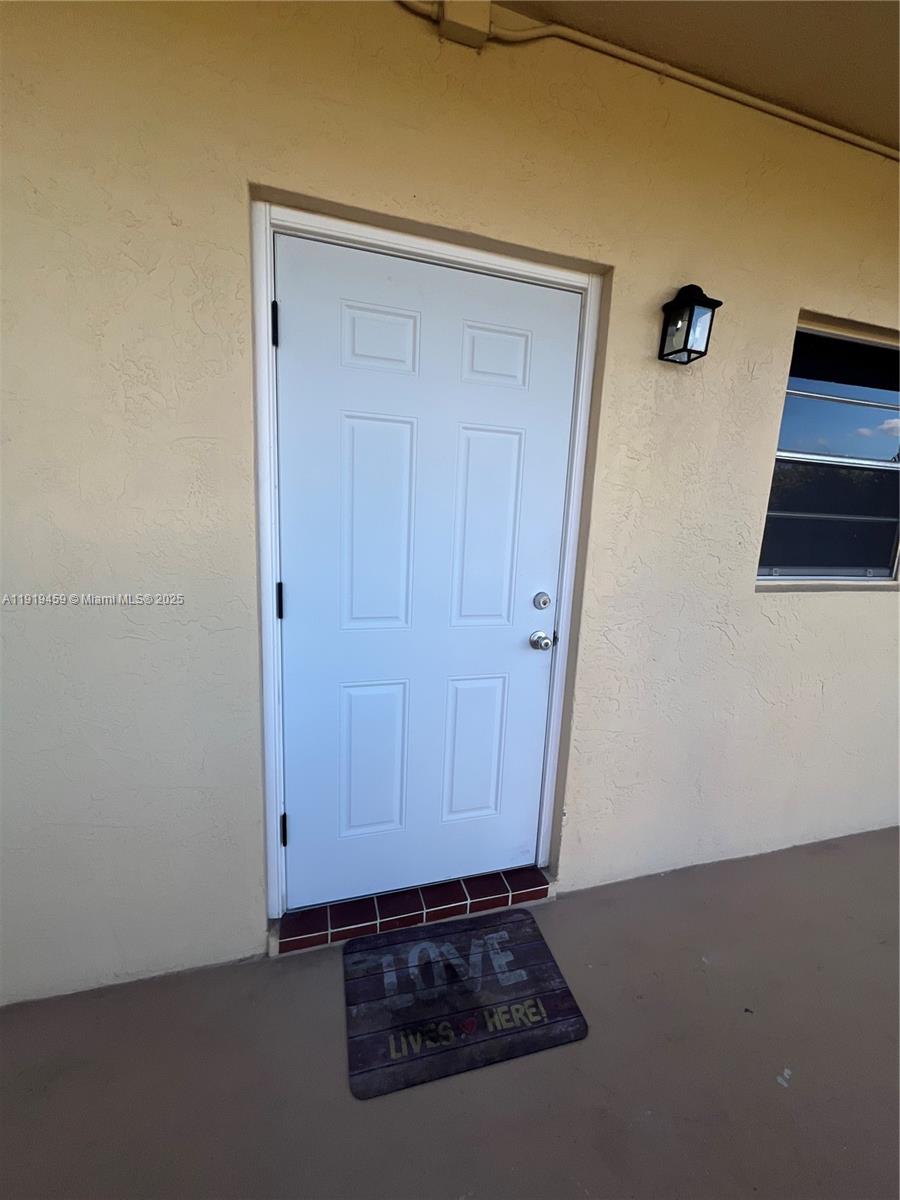 CAMBRIDGE HOUSE EAST - Residential Lease