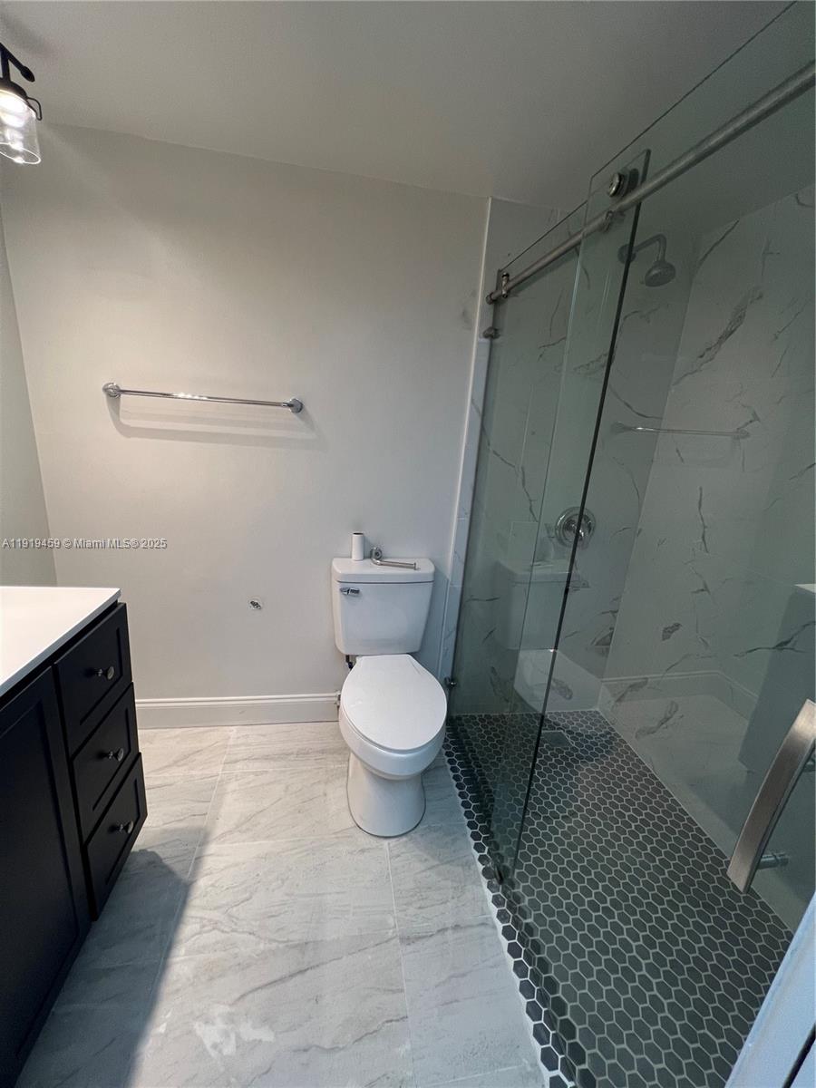 CAMBRIDGE HOUSE EAST - Residential Lease