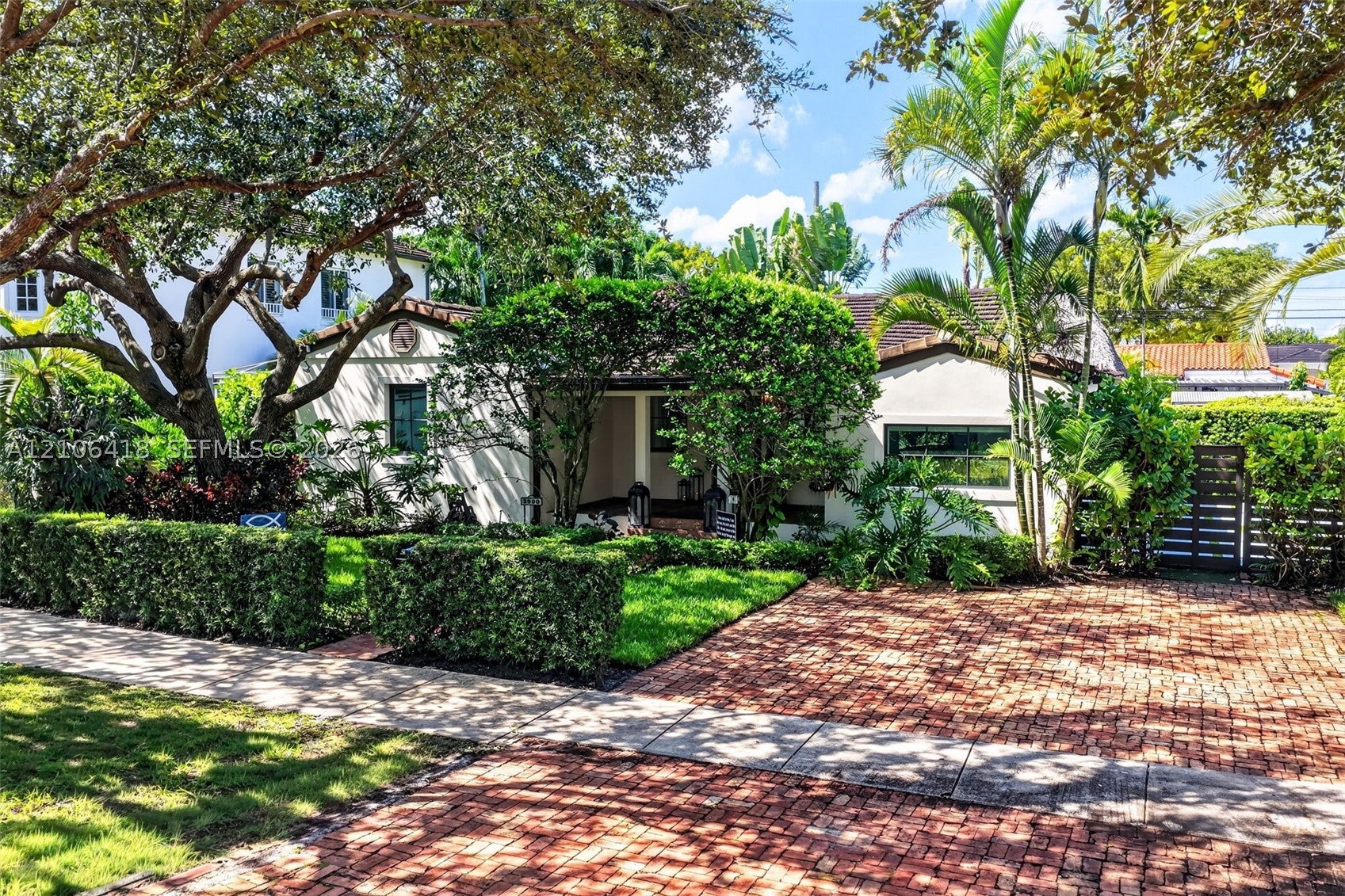 3900 SW 60th Ave, Miami FL 33155