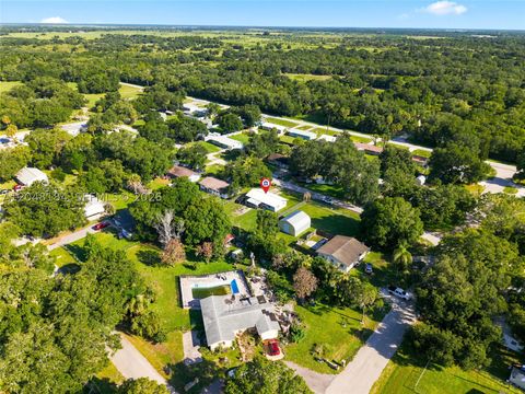 Tiny photo for 3524 SW 17th St, Okeechobee, FL 34974 (MLS # A12048184)