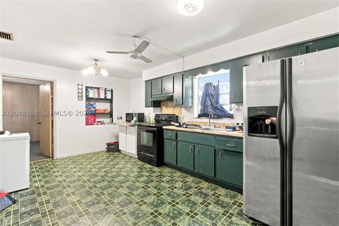 Tiny photo for 3524 SW 17th St, Okeechobee, FL 34974 (MLS # A12048184)
