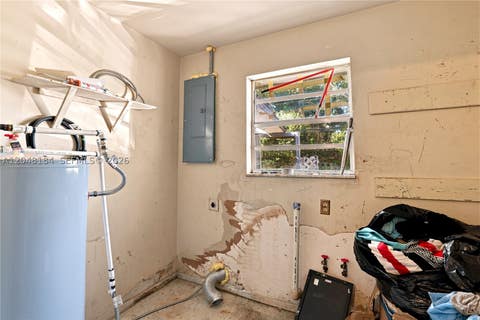 Tiny photo for 3524 SW 17th St, Okeechobee, FL 34974 (MLS # A12048184)