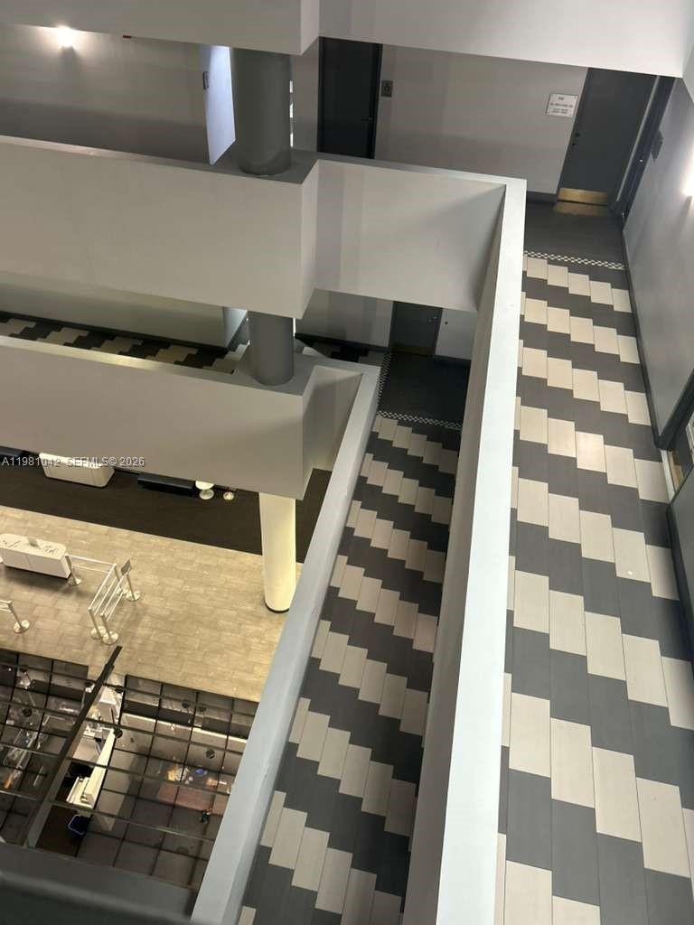 900 W 49th St Suite 410