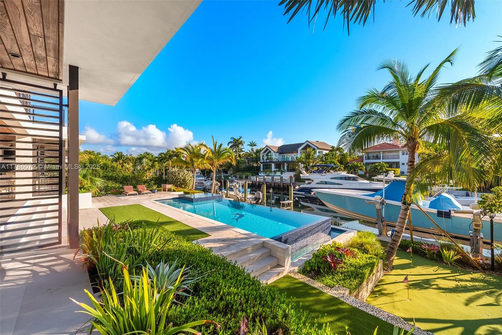 Coral Gables, Florida 33133, United States, 6 Bedrooms Bedrooms, ,7 BathroomsBathrooms,Residential,Active,113311