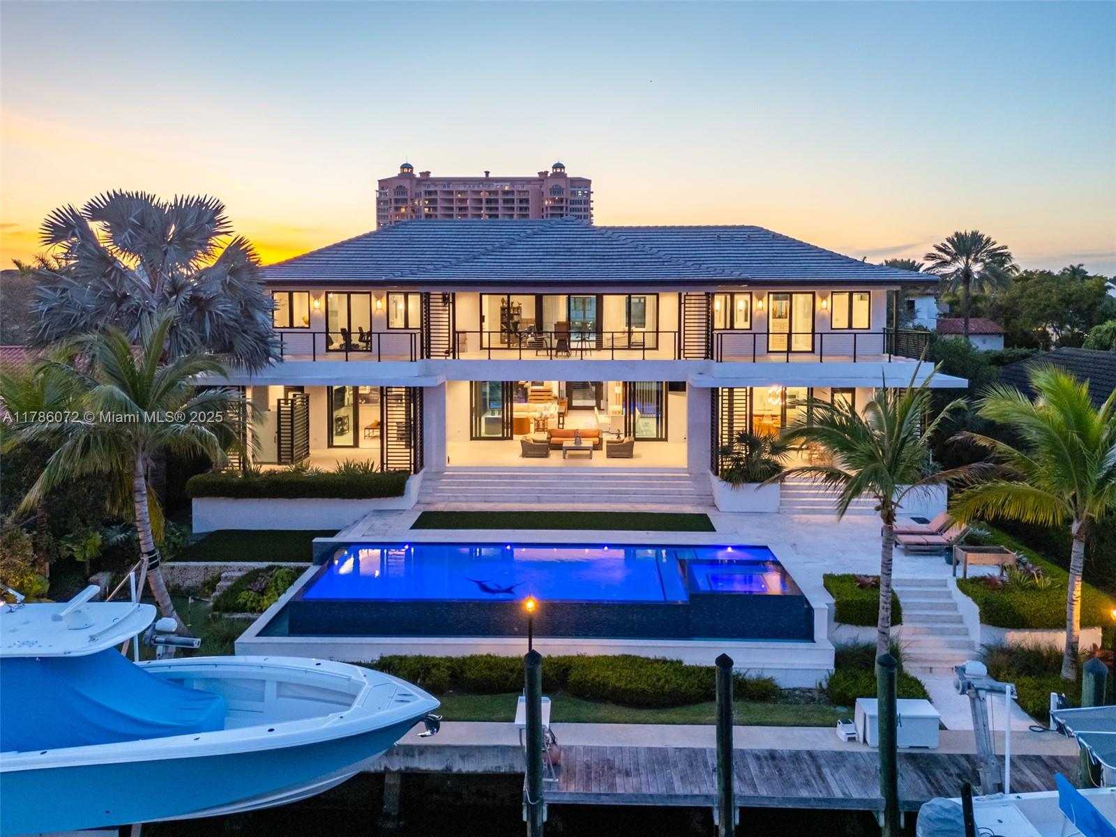 SUNRISE HARBOUR REV PL - Residential
