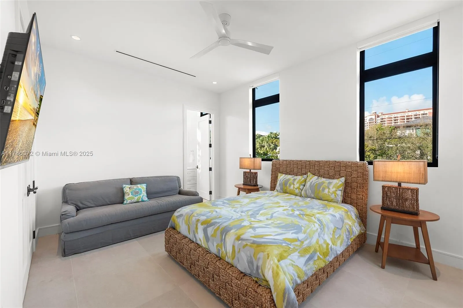 Coral Gables, Florida 33133, United States, 6 Bedrooms Bedrooms, ,7 BathroomsBathrooms,Residential,Active,113311