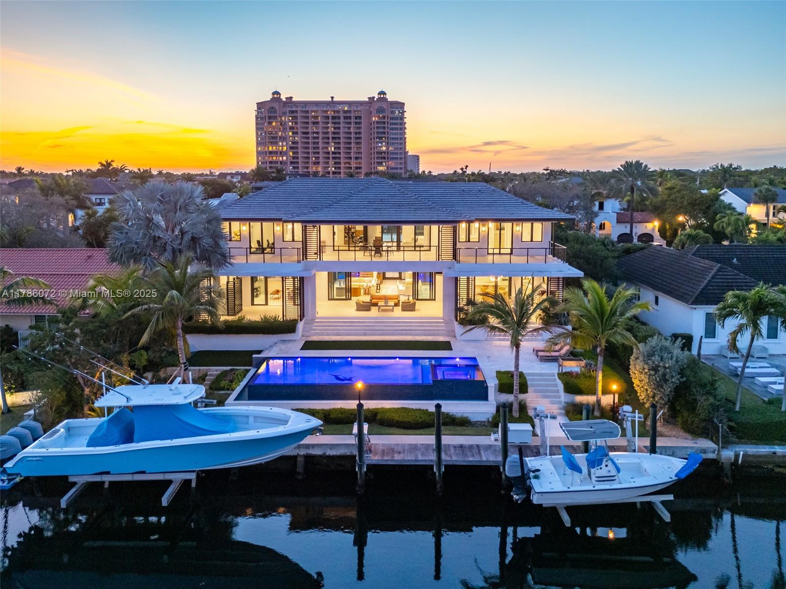 6853 Sunrise Ct