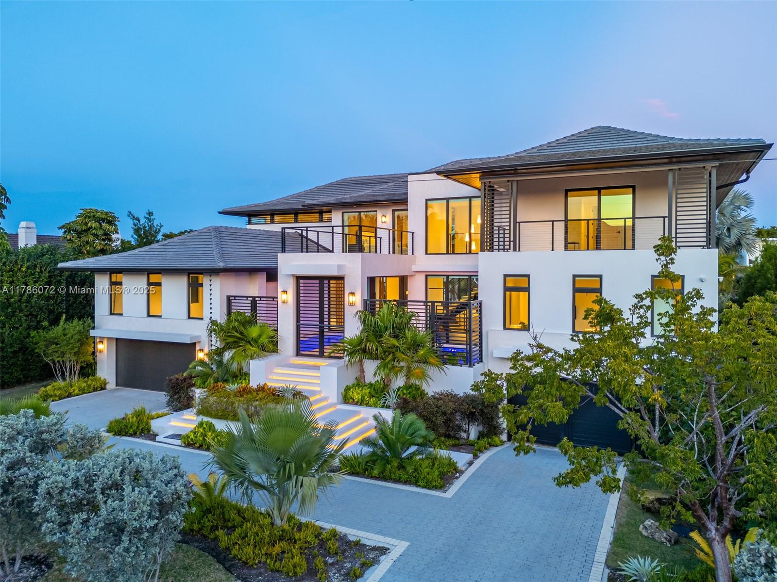 Property for Sale at 6853 Sunrise Ct, Coral Gables, Broward County, Florida - Bedrooms: 6 
Bathrooms: 7  - $16,900,000