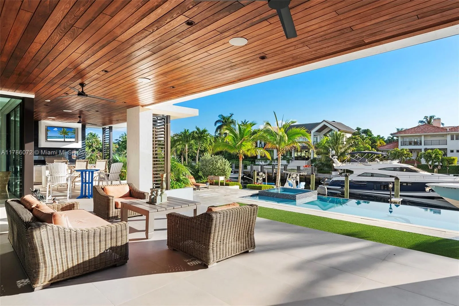 Coral Gables, Florida 33133, United States, 6 Bedrooms Bedrooms, ,7 BathroomsBathrooms,Residential,Active,113311