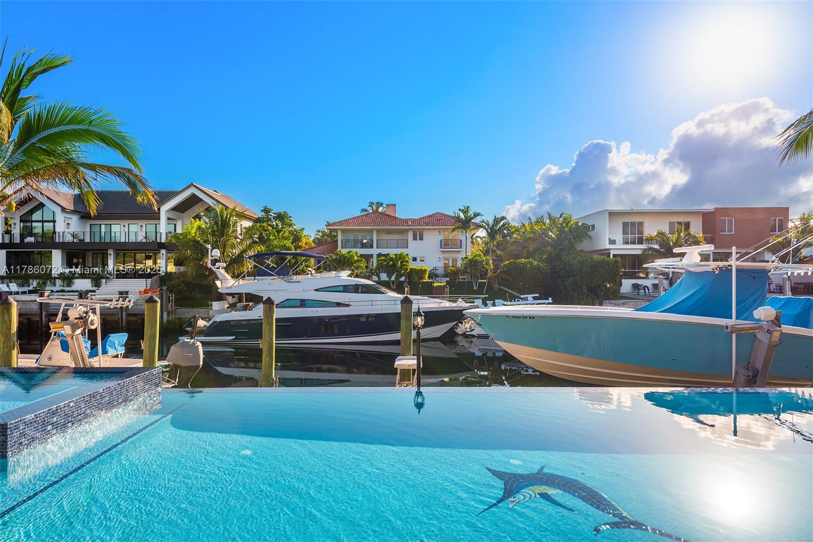 SUNRISE HARBOUR REV PL - Residential