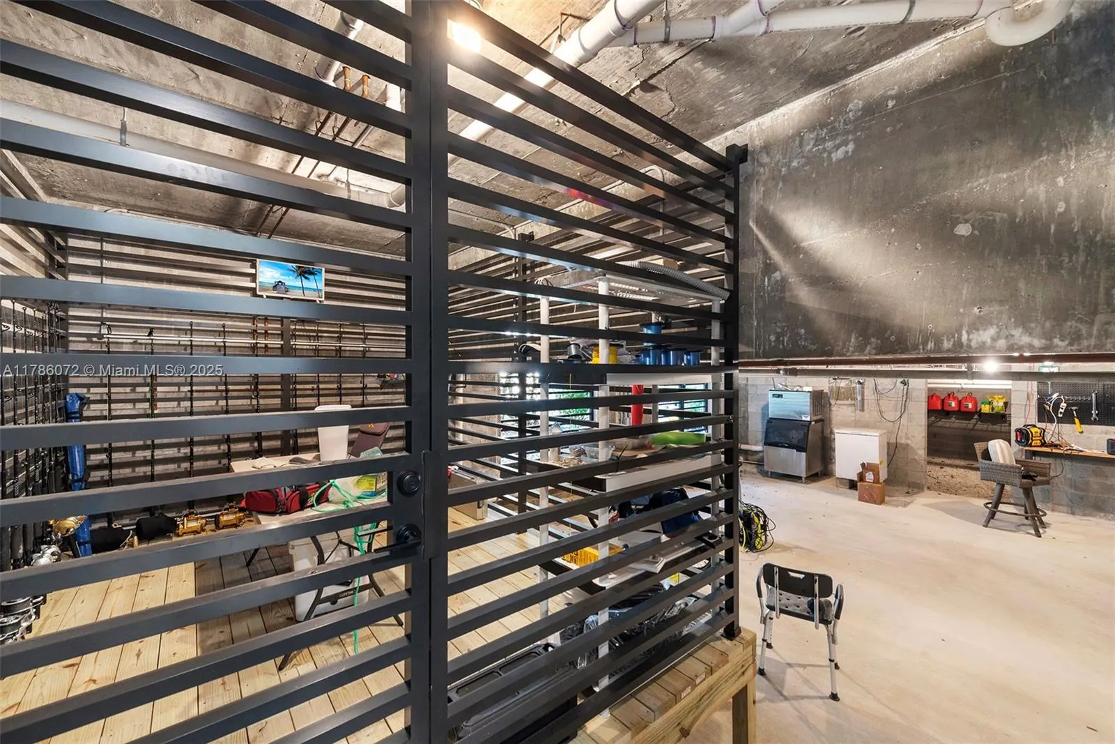 Coral Gables, Florida 33133, United States, 6 Bedrooms Bedrooms, ,7 BathroomsBathrooms,Residential,Active,113311