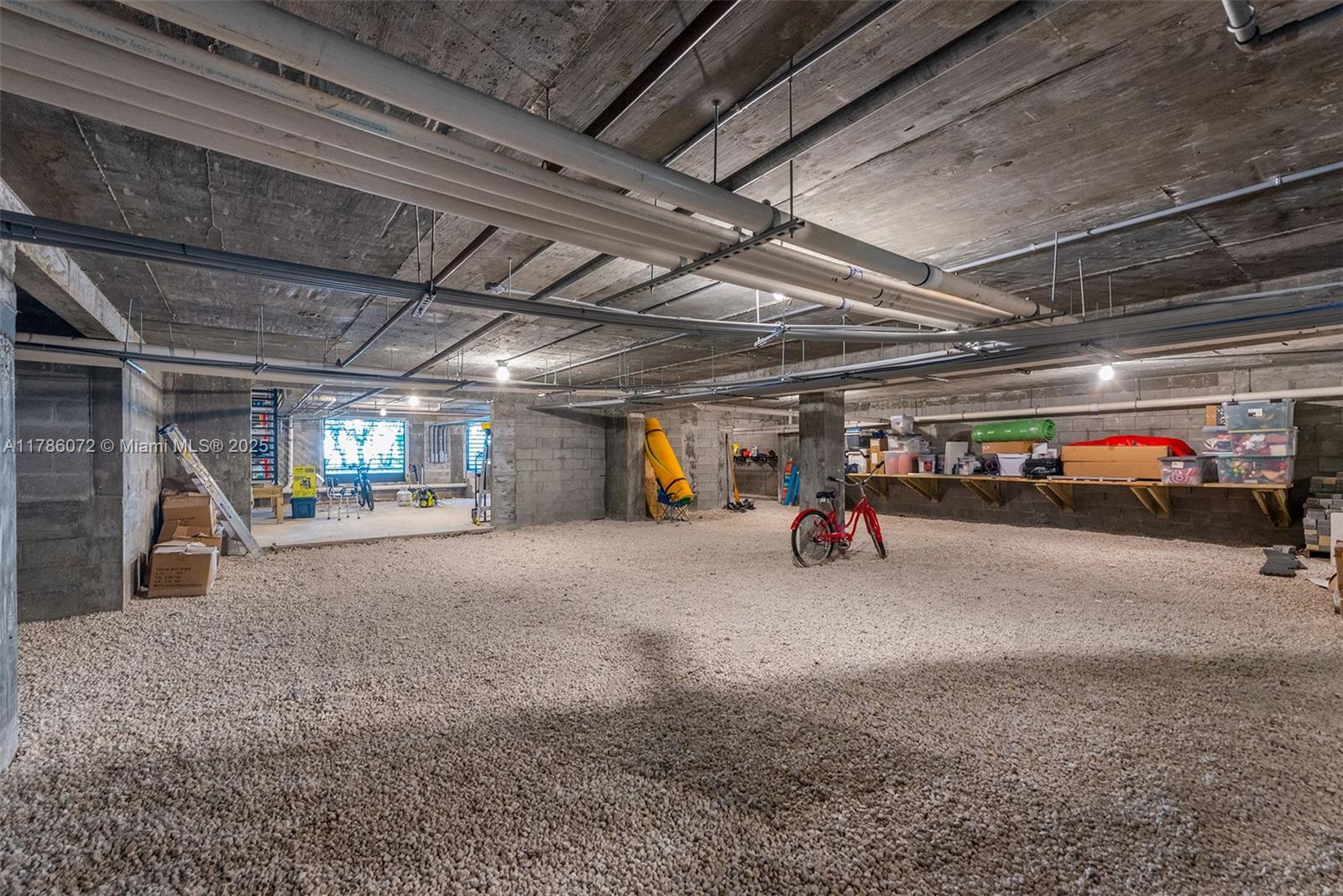 SUNRISE HARBOUR REV PL - Residential