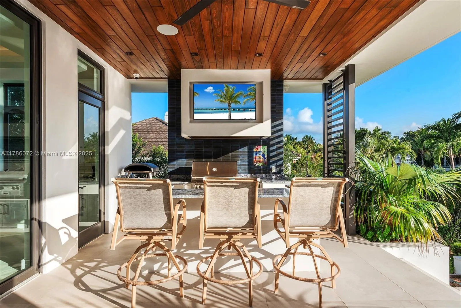 Coral Gables, Florida 33133, United States, 6 Bedrooms Bedrooms, ,7 BathroomsBathrooms,Residential,Active,113311