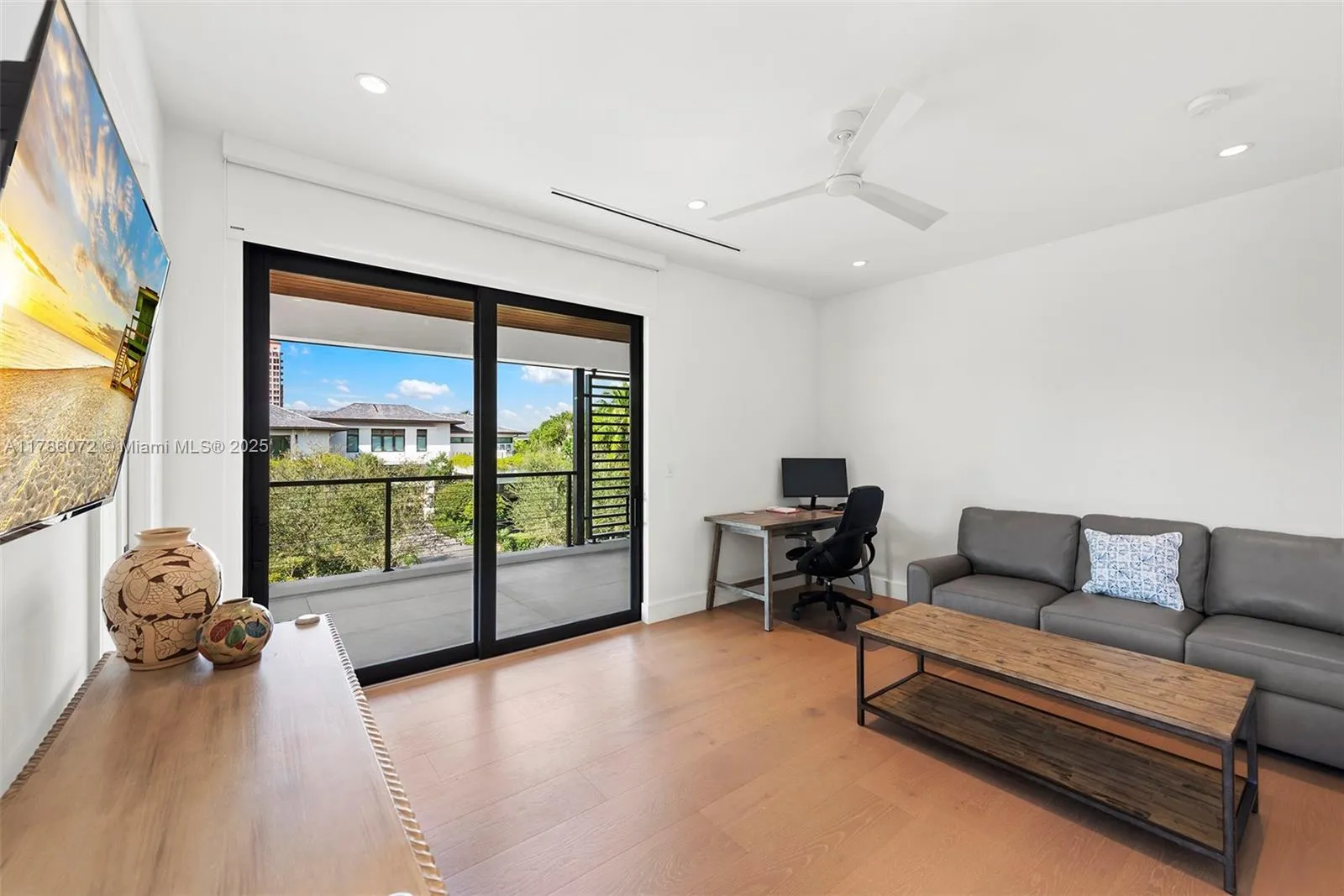 Coral Gables, Florida 33133, United States, 6 Bedrooms Bedrooms, ,7 BathroomsBathrooms,Residential,Active,113311