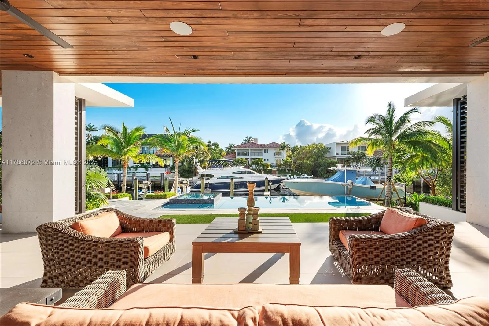 Coral Gables, Florida 33133, United States, 6 Bedrooms Bedrooms, ,7 BathroomsBathrooms,Residential,Active,113311