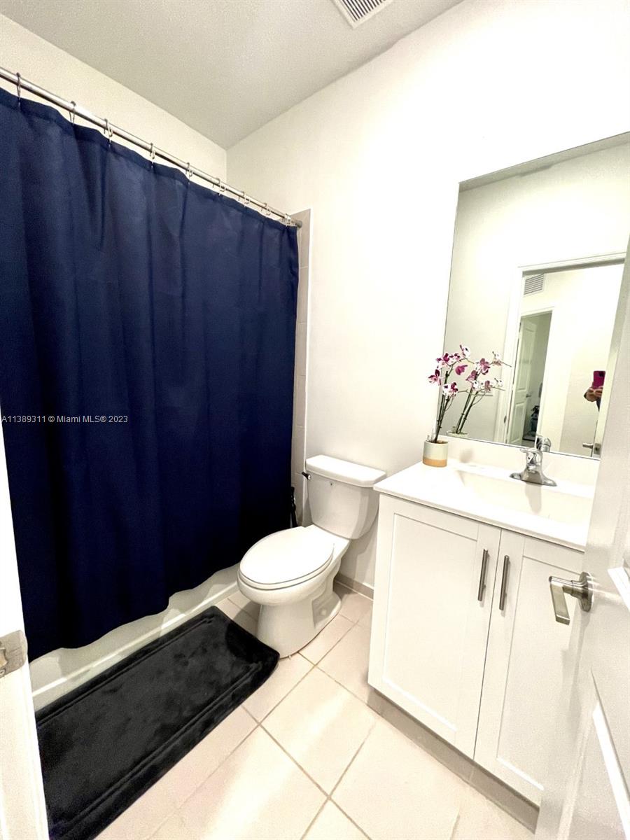 Photo 16 of 22 of 2679 SE 13th St 2679 townhome