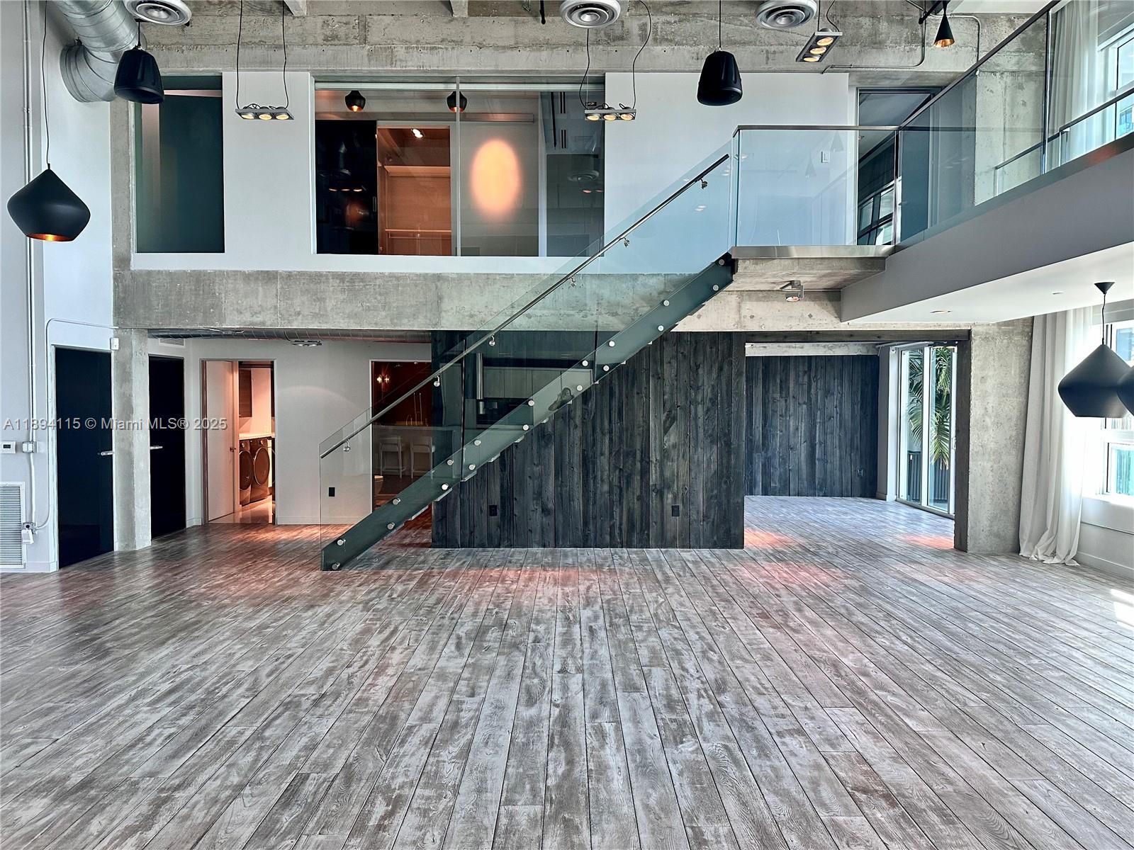 PARC LOFTS CONDO - Residential Lease